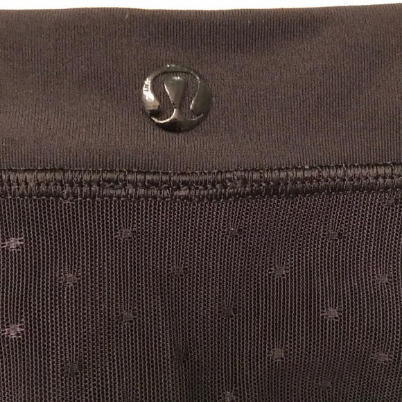 Lululemon exercise pants with mesh inserts - Picture 1 of 7